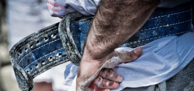 5 Studies Answer: Should You Use a Weightlifting Belt?