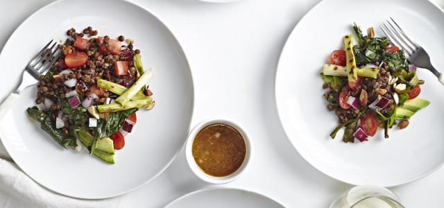 7 Healthy Salad Recipes That Even Meat Eaters Like Me Can Love