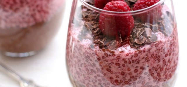 20 Healthy Late Night Snacks for When Cravings Strike