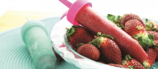 Recipe of the Week: Cran-Strawberry Popsicles