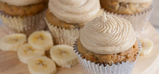 7 Easy Cupcake Recipes for Moist, Melt-In-Your-Mouth Desserts