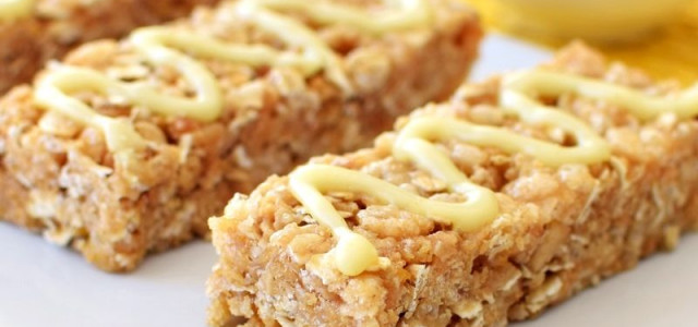20 Healthy Granola Bar Recipes That Blow Away Store-Bought Junk