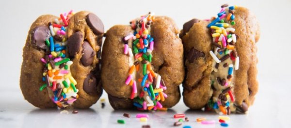 20 Healthy Cookie Recipes That Make the Perfect Treat